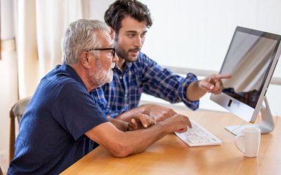 Oubliez les start-ups, place aux “old-ups” : ces seniors entrepreneurs qui déjouent les stéréotypes