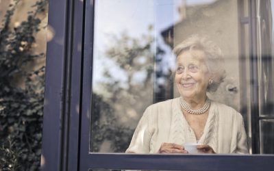 Les seniors, un atout précieux dans notre société : découvrir les avantages et défis d’une population vieillissante